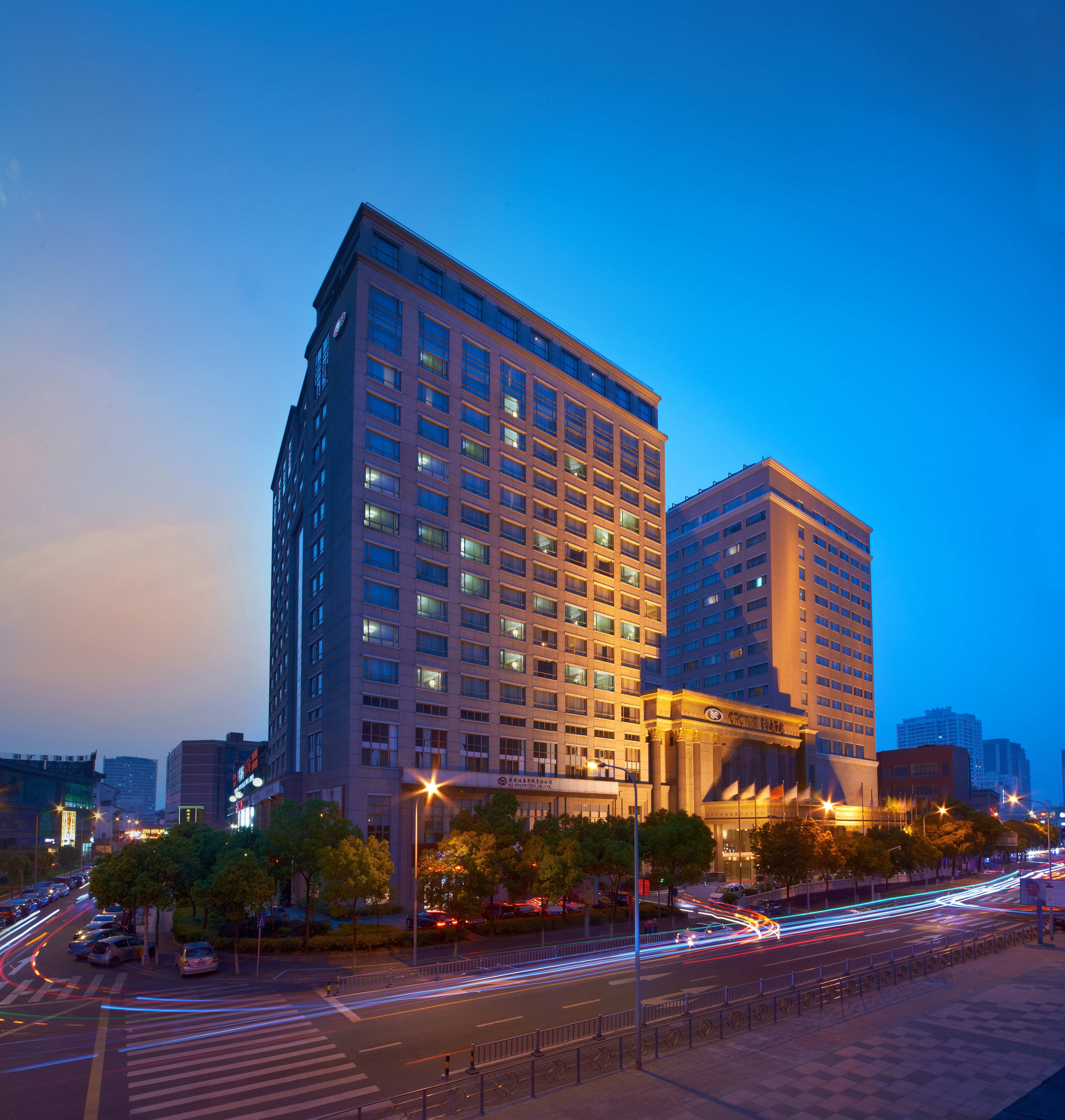 https://huixiaotong.oss-cn-shanghai.aliyuncs.com/uploads/20240801/c57cd1fd686d116c539ab345cd7b47e9.jpg
